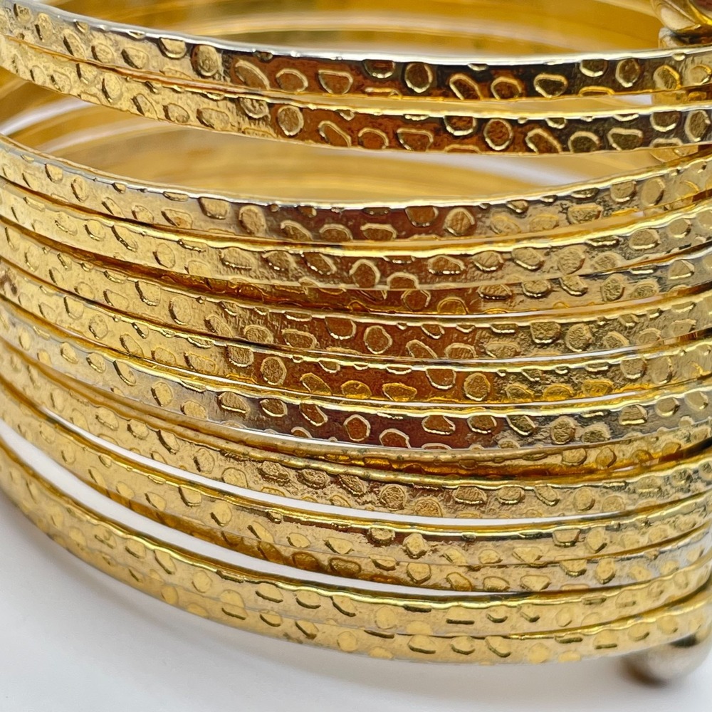 VTG Gold Tone Gladiator Wide Multi-Band Stacked Hammered Open Cuff Bracelet Boho - Picture 8 of 8